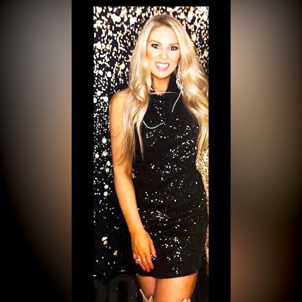 Gianni Bini Jada sequin halter dress